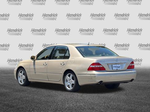 Used 2005 Lexus LS 430 RWD image 7