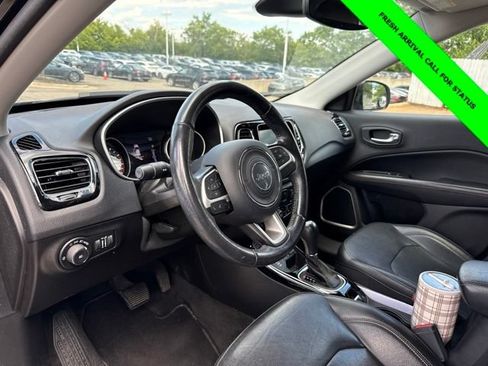 Used 2020 Jeep Compass Limited AWD/4WD image 28
