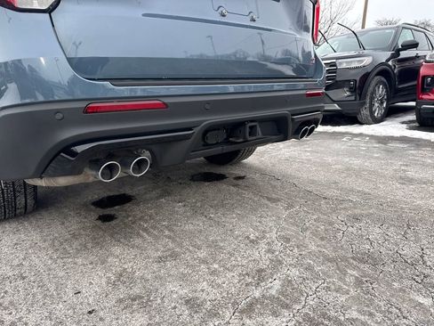 Used 2025 Ford Explorer ST w/ Sun And Sound Package image 9