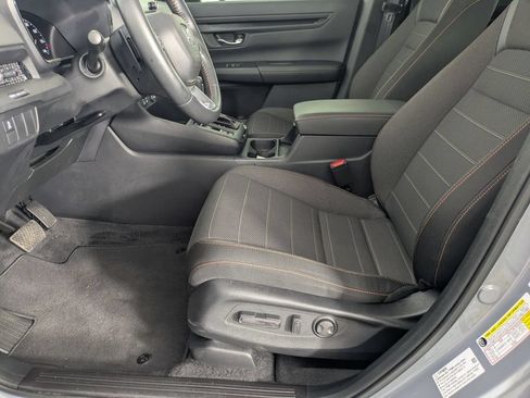 Used 2025 Honda CR-V Sport image 12