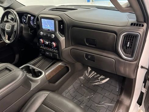 Used 2021 GMC Sierra 1500 Denali w/ Denali Ultimate Package AWD/4WD image 9