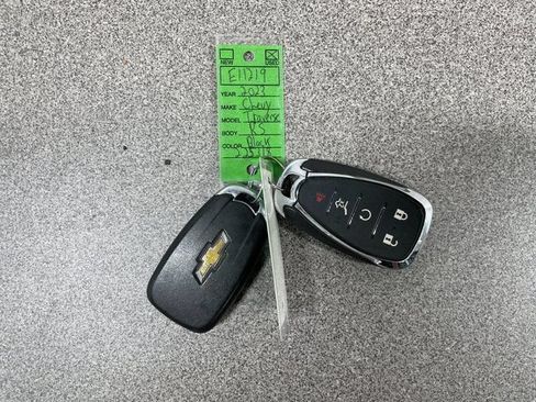Used 2023 Chevrolet Traverse RS AWD/4WD image 26