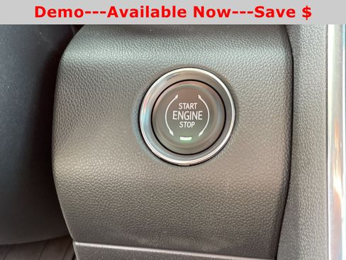 New 2026 GMC Acadia Elevation w/ Elevation Premium Package FWD image 25