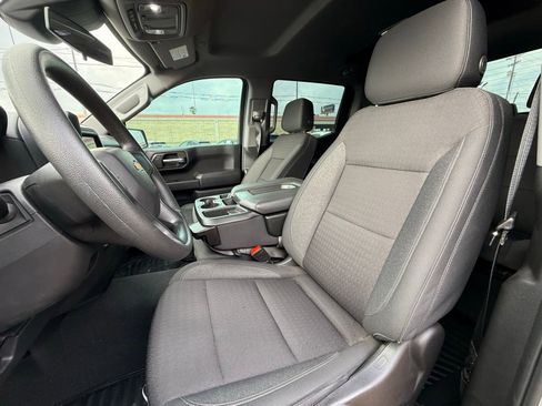 Used 2024 Chevrolet Silverado 1500 Custom AWD/4WD image 11