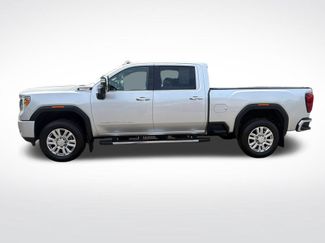 Certified 2022 GMC Sierra 3500 Denali w/ Denali Ultimate Package AWD/4WD video 3