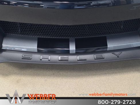 Used 2022 Ford Mustang Shelby GT500 w/ Technology Package RWD image 5