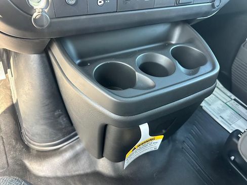 New 2025 Chevrolet Express 2500 w/ Enhanced Convenience Package image 19