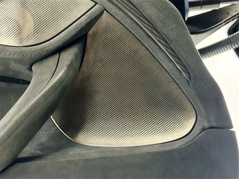 Used 2018 McLaren 720S Performance image 19