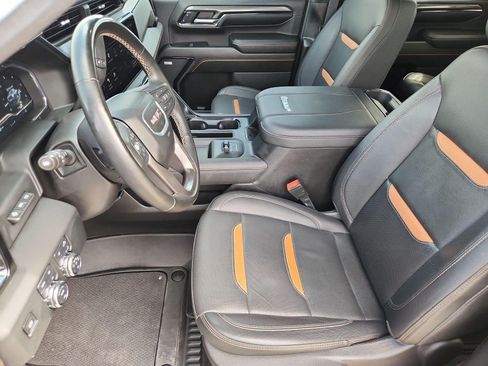 Certified 2024 GMC Sierra 2500 AT4 w/ AT4 Premium Plus Package AWD/4WD image 19