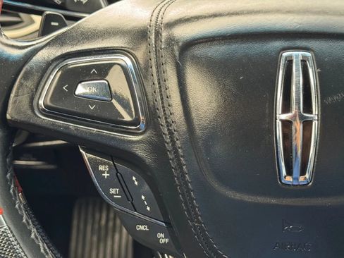 Used 2017 Lincoln MKZ Reserve w/ Technology Package FWD image 27