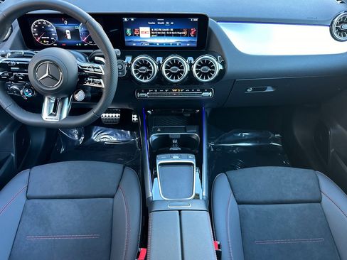 New 2026 Mercedes-Benz GLA 35 AMG 4MATIC image 16