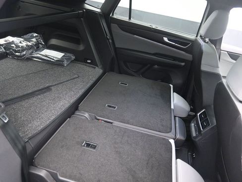 New 2026 Volkswagen Atlas Cross Sport SEL R-Line image 27