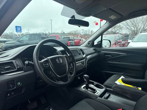 Used 2017 Honda Ridgeline RTS image 14