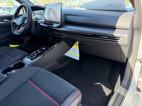 New 2026 Volkswagen GTI SE FWD image 11