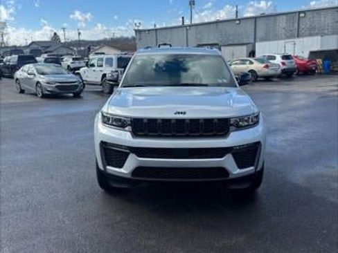 New 2026 Jeep Grand Cherokee L Limited image 28