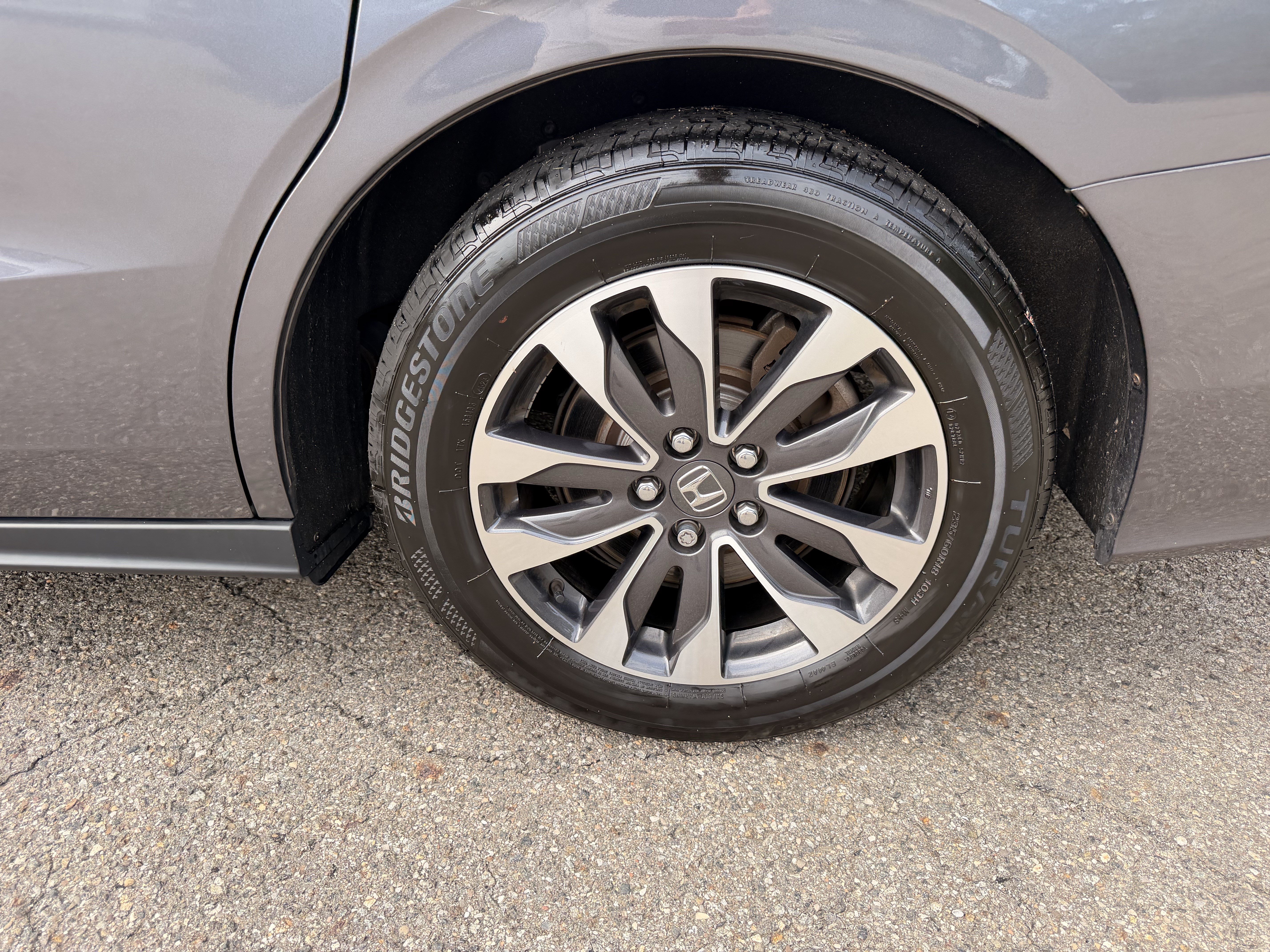 Used 2024 Honda Odyssey EX-L image 8