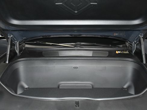 Used 2022 Rivian R1S Launch Edition image 93