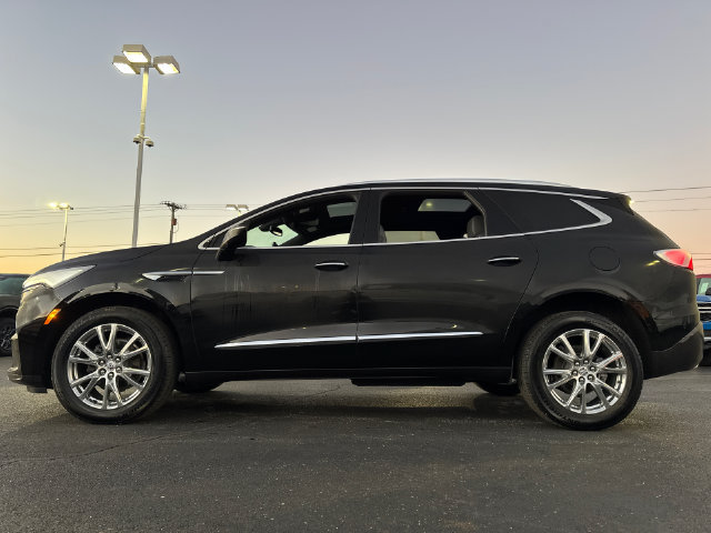 Used 2023 Buick Enclave Essence w/ Experience Buick Package AWD/4WD image 4