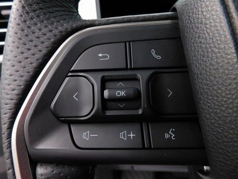 Used 2025 Toyota Tundra Limited image 28