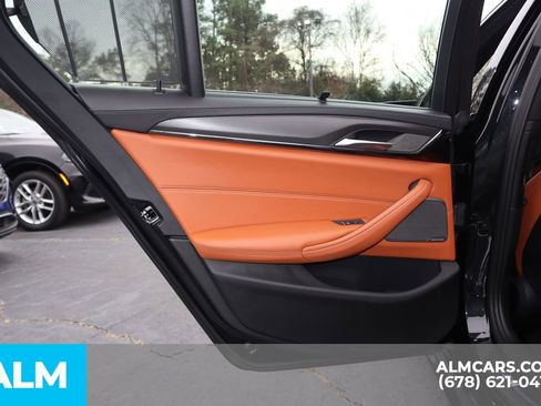 Used 2022 BMW M5 w/ Competition Package image 23