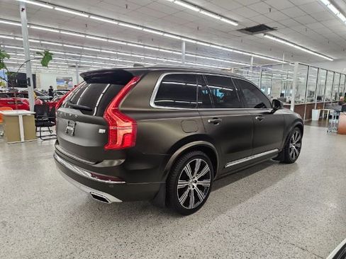 Used 2021 Volvo XC90 T8 Inscription w/ Protection Package Premier image 4