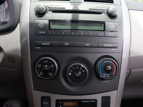 Used 2011 Toyota Corolla LE FWD image 34