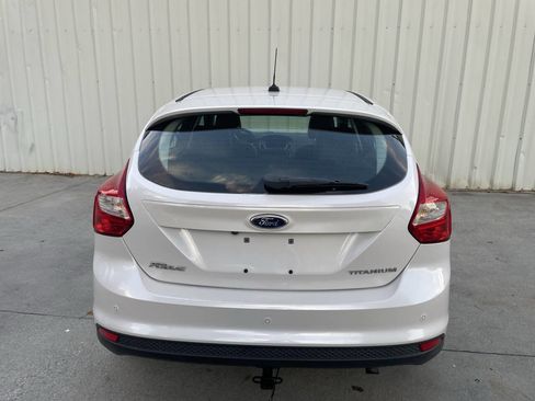 Used 2012 Ford Focus Titanium image 4