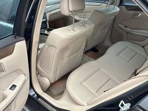 Used 2016 Mercedes-Benz E 350 Sedan image 12