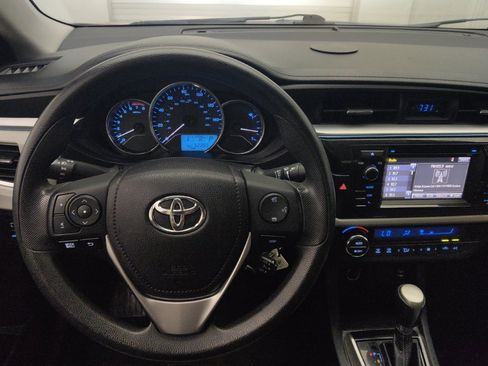 Used 2015 Toyota Corolla LE FWD image 22