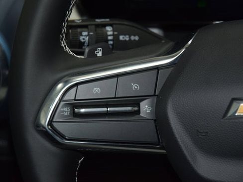 New 2026 Chevrolet Equinox EV LT image 35