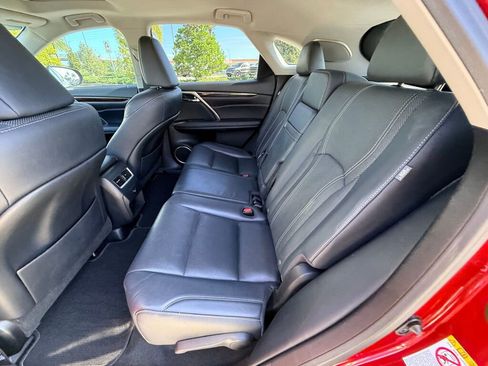 Used 2016 Lexus RX 450h FWD image 18