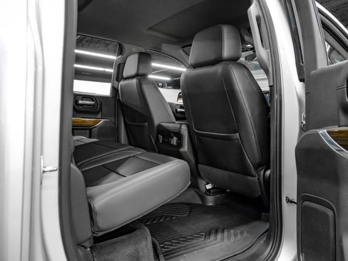 Used 2022 Chevrolet Silverado 1500 LT Trail Boss w/ Convenience Package II AWD/4WD image 43