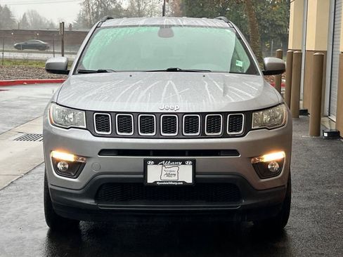 Used 2018 Jeep Compass Latitude image 7