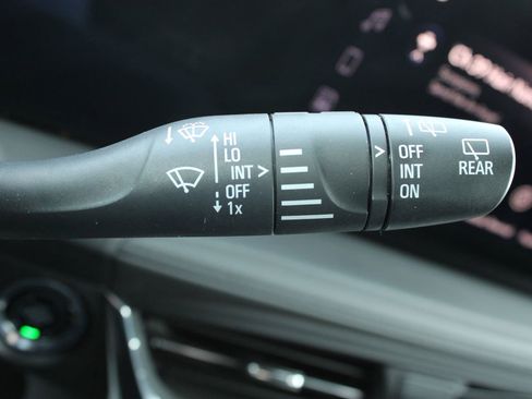 Used 2025 Buick Encore GX Preferred image 27