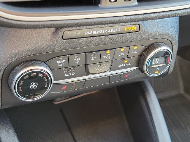 Certified 2020 Ford Escape SE FWD image 23