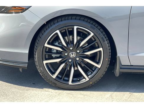 Used 2024 Honda Accord Touring image 43