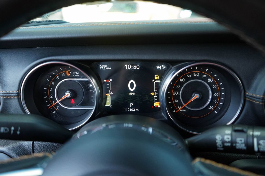 Used 2021 Jeep Wrangler Unlimited Sahara AWD/4WD image 26