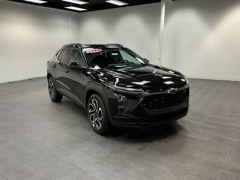 Certified 2024 Chevrolet Trax RS FWD image 7