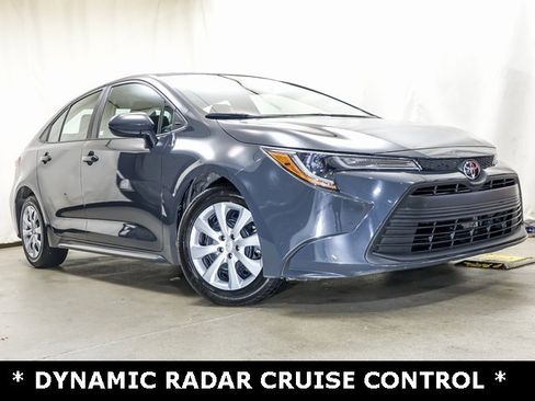 Certified 2024 Toyota Corolla LE image 2