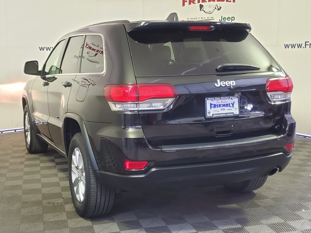 Used 2022 Jeep Grand Cherokee Laredo E AWD/4WD image 4