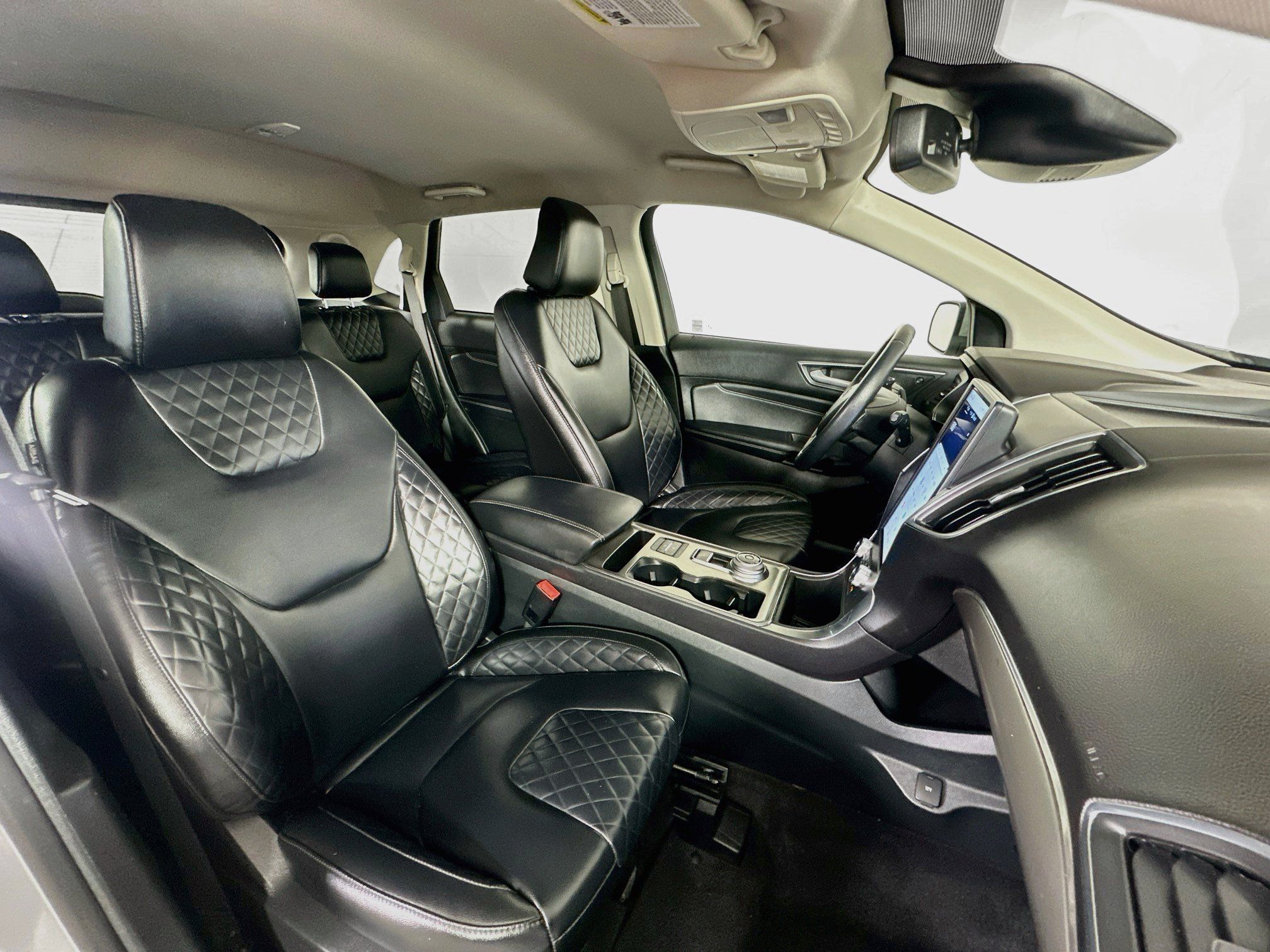 Used 2024 Ford Edge Titanium AWD/4WD image 26