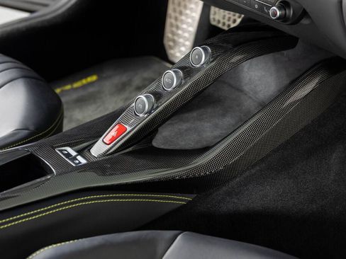 Certified 2019 Ferrari 812 Superfast RWD image 44