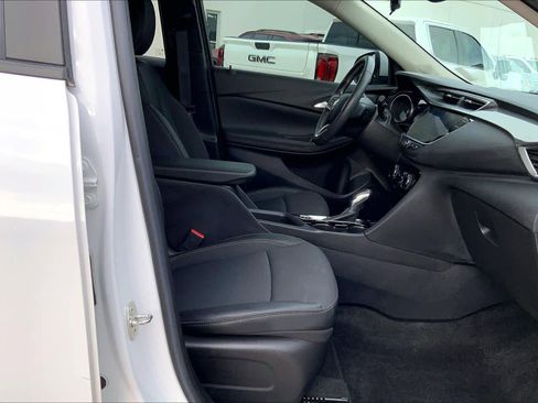 Used 2023 Buick Encore GX Preferred image 8
