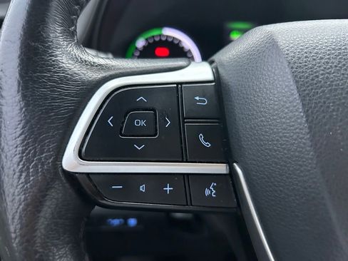 Used 2021 Toyota Sienna XLE image 22