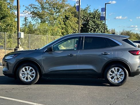 Certified 2024 Ford Escape Active image 6