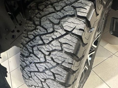 Used 2022 Ford F150 Lariat image 29