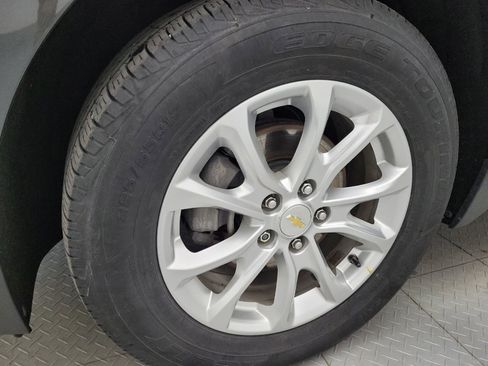 Used 2020 Chevrolet Equinox LS w/ LS Convenience Package AWD/4WD image 31