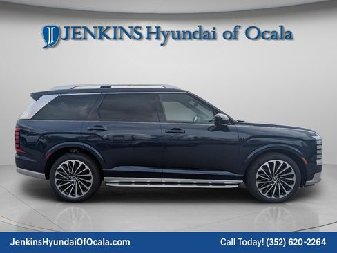 New 2026 Hyundai Palisade Calligraphy FWD image 2