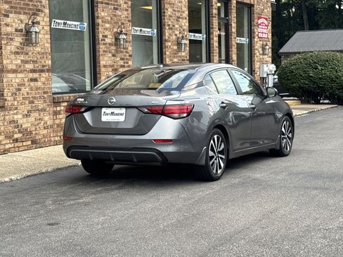Used 2023 Nissan Sentra SV w/ SV Premium Package FWD image 5
