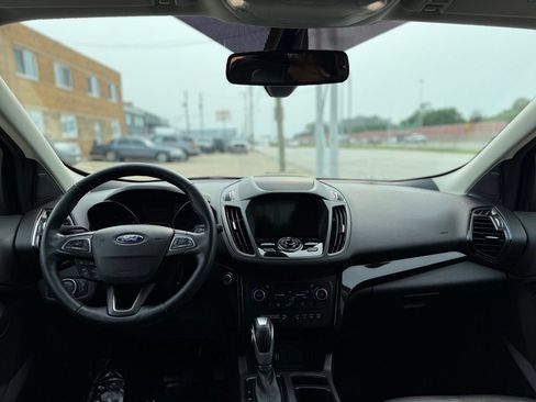 Used 2019 Ford Escape Titanium AWD/4WD image 23
